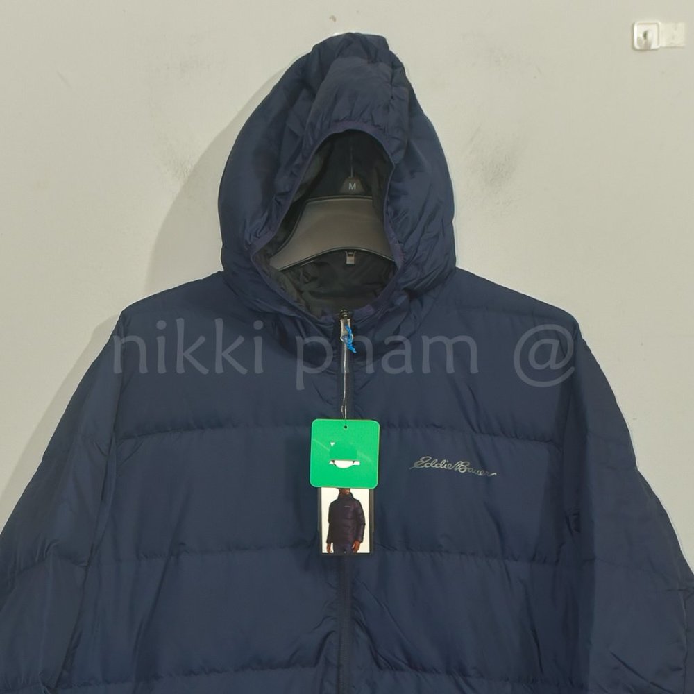 Eddie Bauer Men’s Hooded Down Jacket IN BLue - Picture 2 of 6